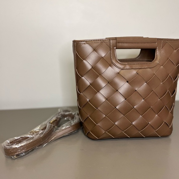 Taupe - Woven Top Handle Bag NWT - Picture 5 of 6